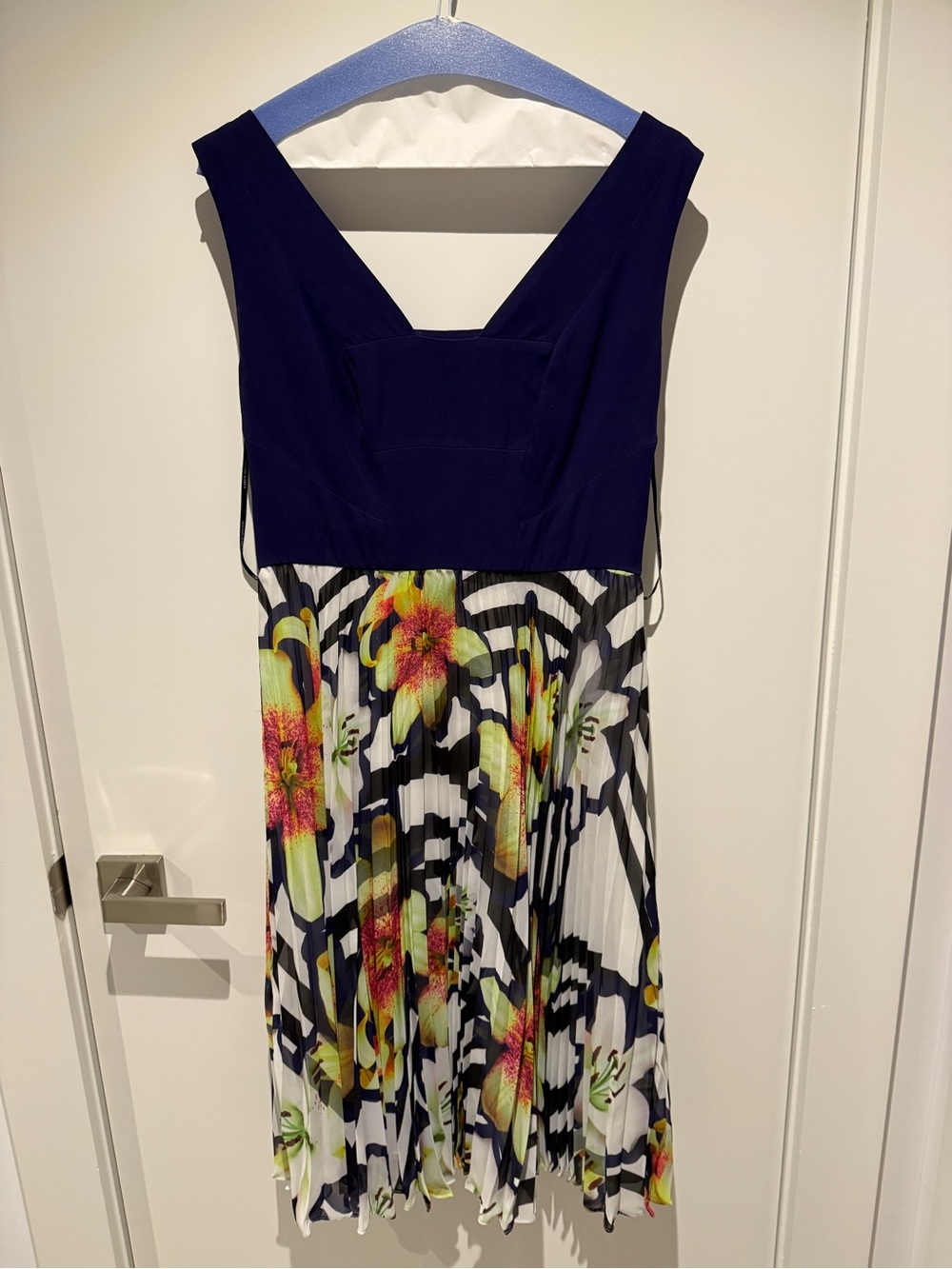 Karen Millen Navy Pleated Floral-Print Midi Dress